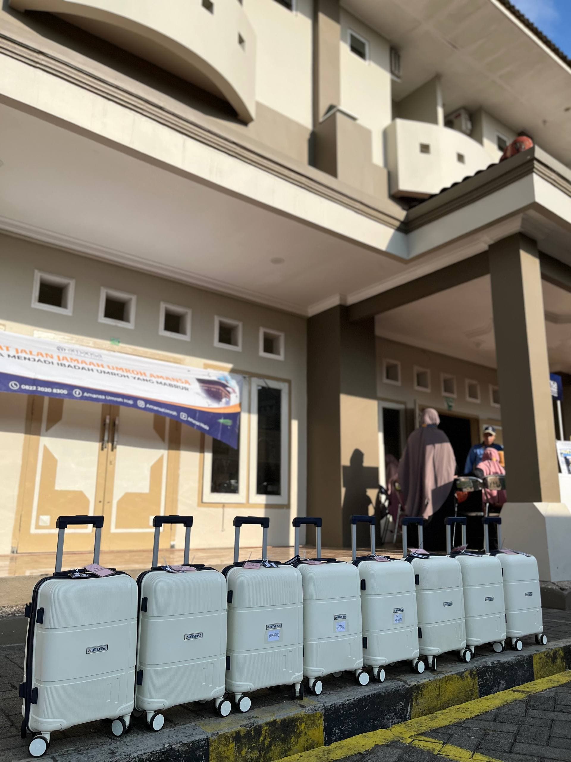 Keberangkatan Jamaah Umroh Grup 1 September 2026 di Masjid Agung Darussalam Cilacap — foto 1