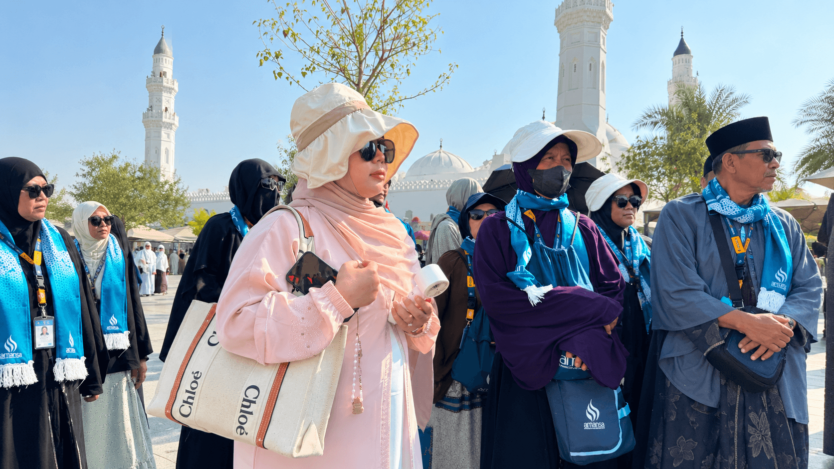 City Tour Madinah, Jamaah Amansa Grup 15 September 2026 Ziarah dan Sholat di Masjid Quba — foto 1